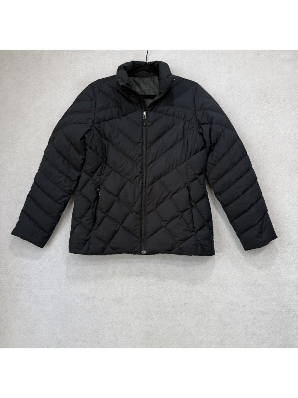 REI Jacket Womens Medium Black Down Puffer Quilted Zip Pockets Outdoor Insulated